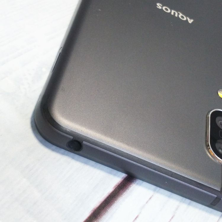 au AQUOS sense3 SHV45 �֥�å�  833