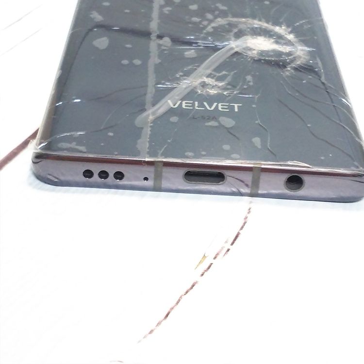 docomo LG VELVET L-52A �������饰�졼 [������]  687