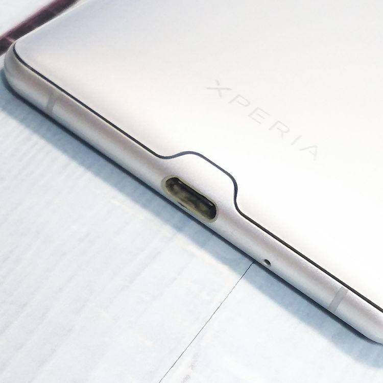 SONY Xperia XZ3 801SO �ۥ磻�ȥ���С� SoftBank  438