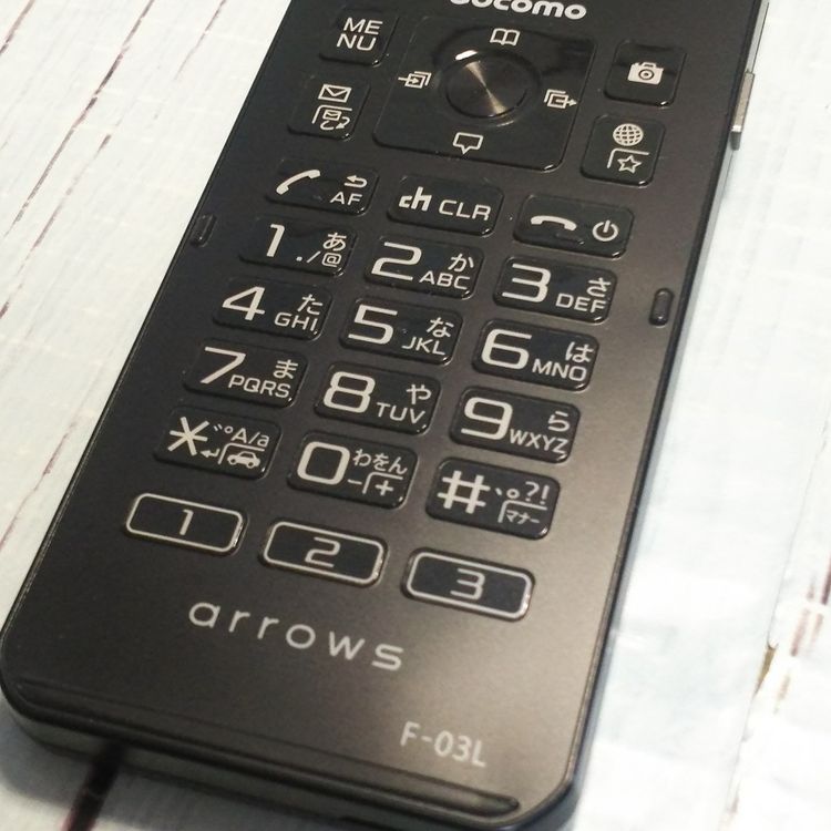 docomo arrows �ٻ��� �������� F-03L �֥�å�  838