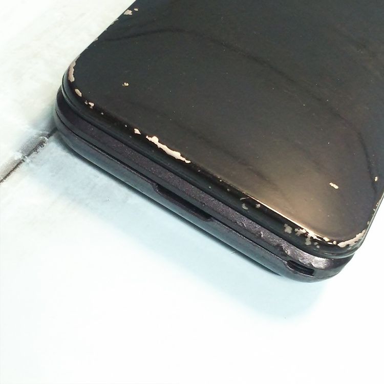 KYOCERA au GRATINA 4G BLACK KYF31  223