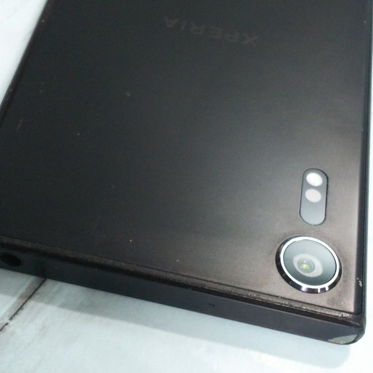 SONY Xperia XZs SOV35 au �֥�å�  776