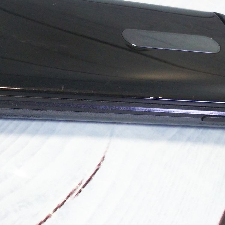 KYOCERA au GRATINA 4G BLACK KYF31  578