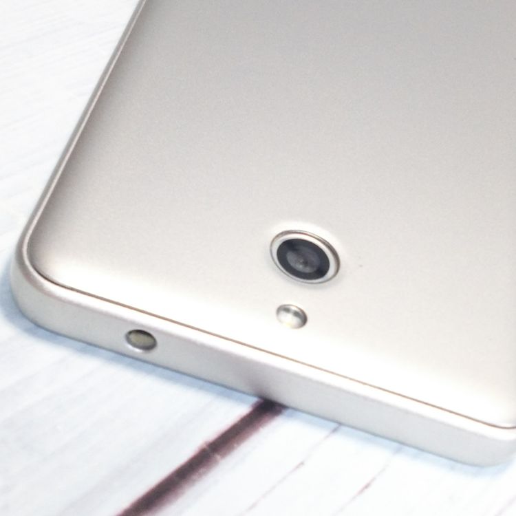 Y!mobile ������ ���󤿤󥹥ޥ� 705KC ����С�  420