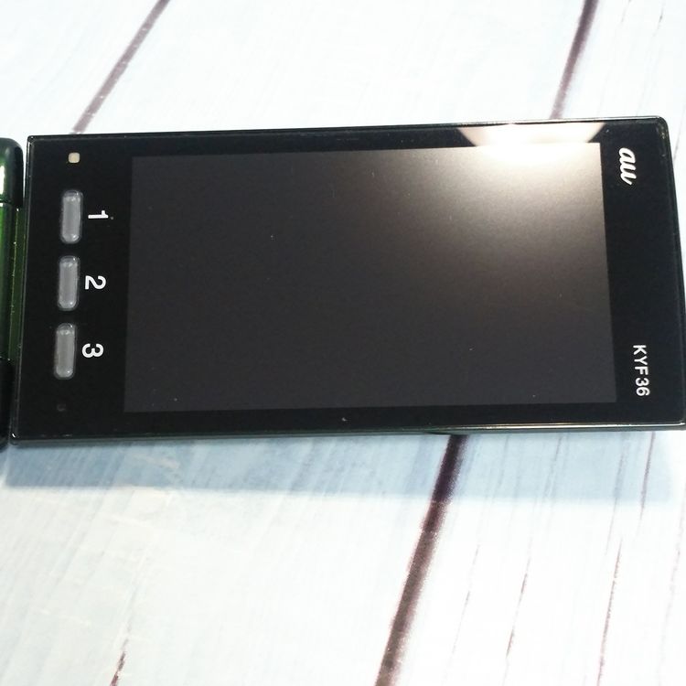 KYOCERA au KYF36 ���󤿤󥱡����� GREEN  712