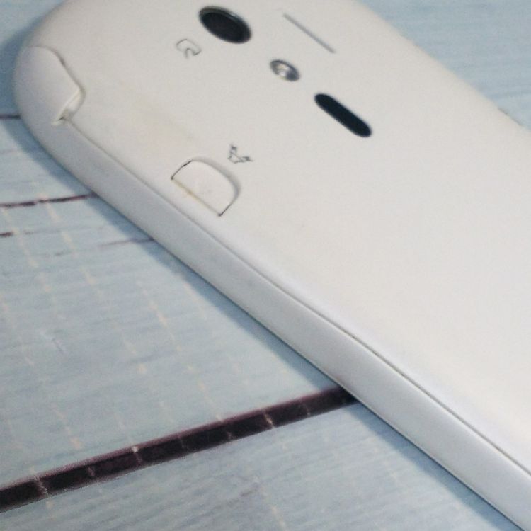 docomo �ٻ��� F-04J �餯�餯���ޡ��ȥե���4 �ۥ磻�� �� WHITE  355