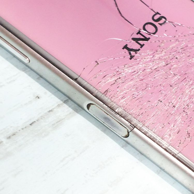 docomo Xperia X�� SO-01J Platinum ����С� [�����]  015