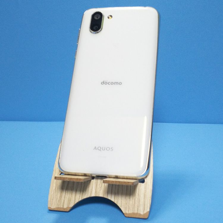 docomo AQUOS R2 SH-03K Platinum White  920