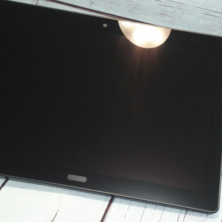 docomo dtab d-41A SHARP Androidタブレット ブラック  920