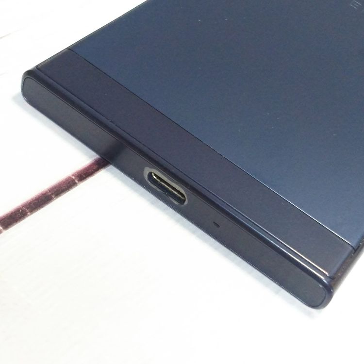 SoftBank Xperia XZs 602SO �������֥롼  160