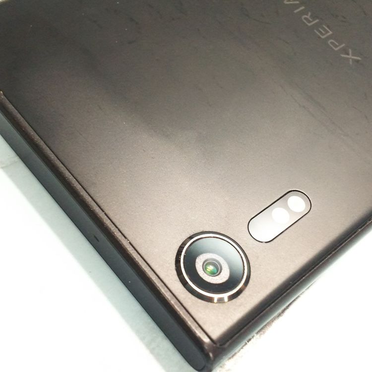 SONY Xperia XZs SOV35 au �֥�å�  694
