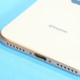 au iPhone8 64GB �������  143