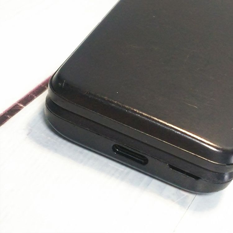 docomo DIGNO ������ �������� �١����å� KY-41B �֥�å�  303