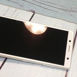 docomo SONY Xperia XZ2 Compact С SO-05K  821