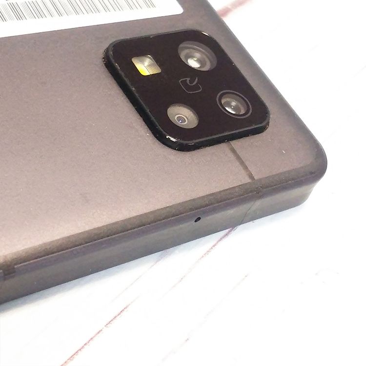 au AQUOS sense6s SHG07 �֥�å�  643