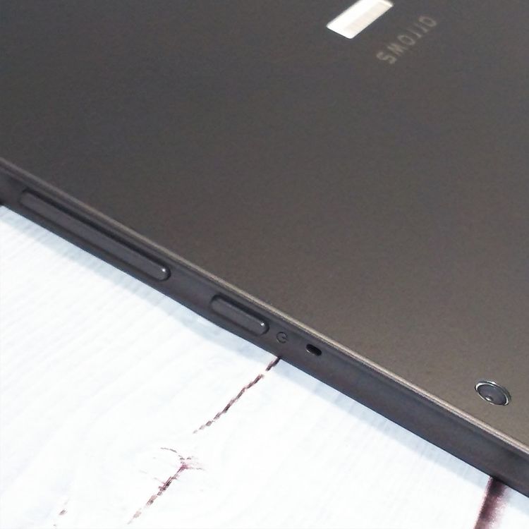 arrows Tab F-02K Black �֥�å� 10�楻�å� ���� �ޤȤ�� ˡ�͸���