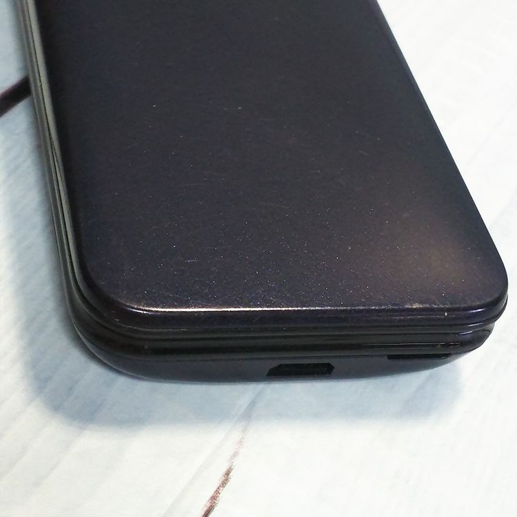 au KYOCERA GRATINA KYF37 �ͥ��ӡ��֥�å�  711