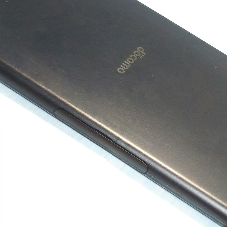 docomo Xperia XZ1 SO-01K Black  547
