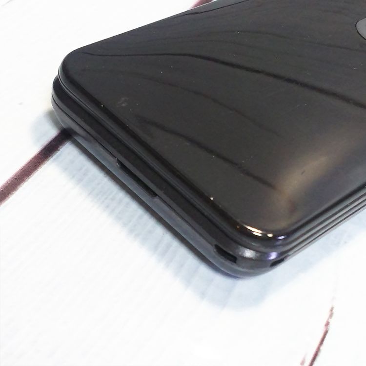 KYOCERA au GRATINA 4G BLACK KYF31  681