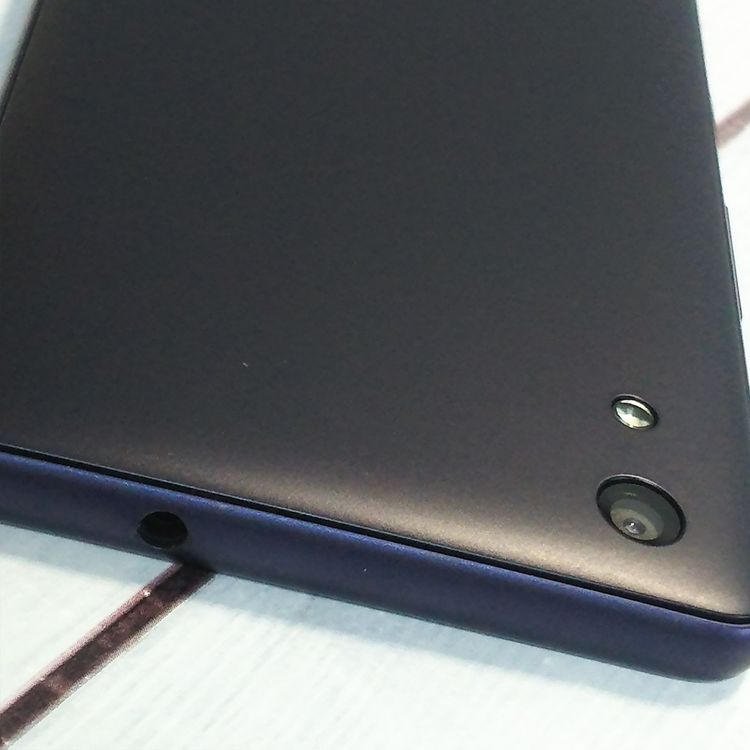 au Qua phone QZ ������ KYV44 ����ǥ���  499