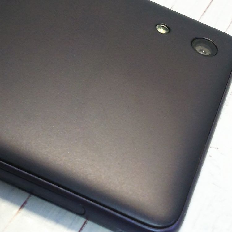 au Qua phone QZ ������ KYV44 ����ǥ���  598