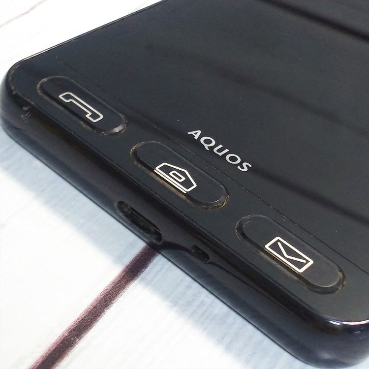 softbank SHARP ����ץ륹�ޥ�3 509SH �֥�å�  050