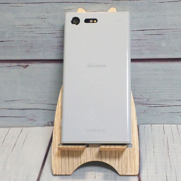 docomo Xperia X Compact SO-02J �ߥ��ȥ֥롼  177