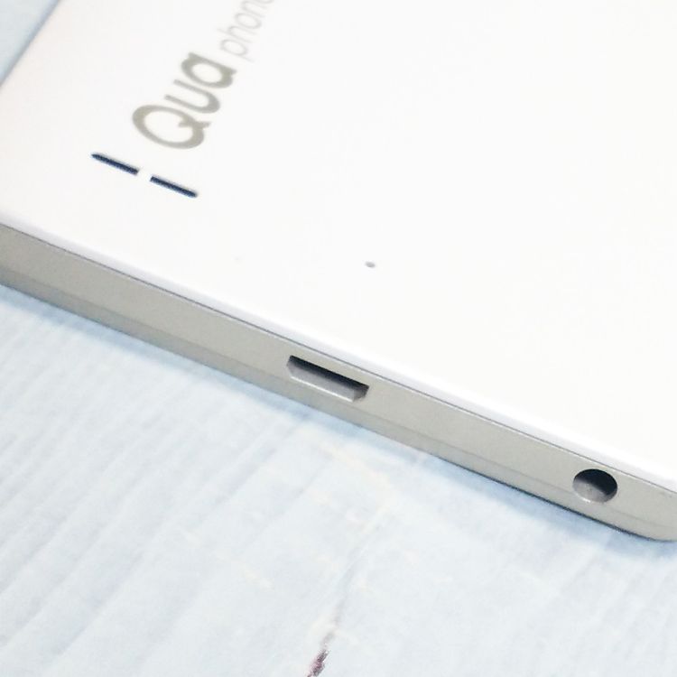 au Qua phone PX LGV33 �ۥ磻��  944