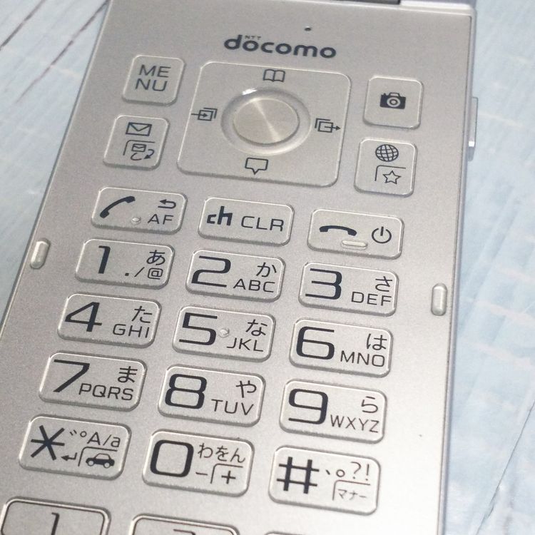 docomo arrows �ٻ��� �������� F-03L ����С�  401
