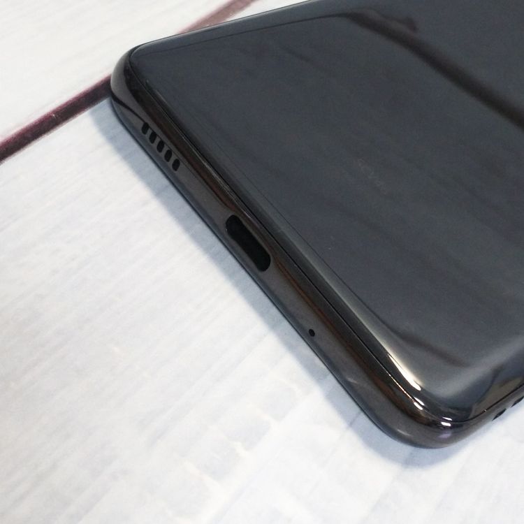 au Galaxy A20 SCV46 Black  737