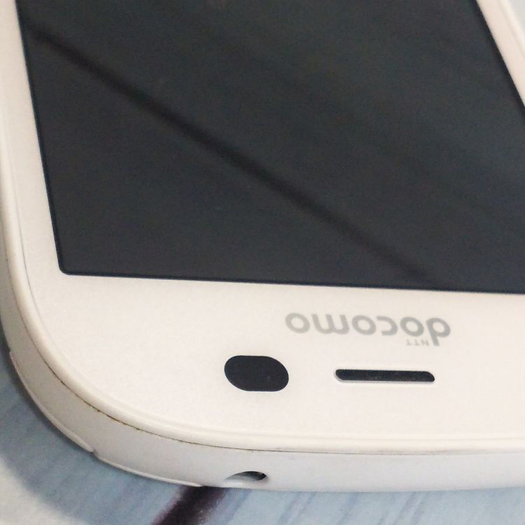 docomo �ٻ��� F-04J �餯�餯���ޡ��ȥե���4 �ۥ磻�� �� WHITE  544