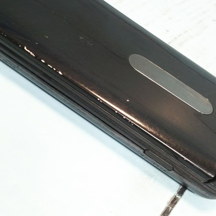 KYOCERA au GRATINA 4G BLACK KYF31 [������]  805