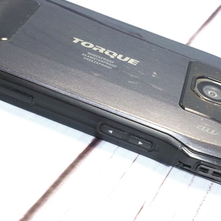 au ������ TORQUE G04 �֥�å� KYV46  840