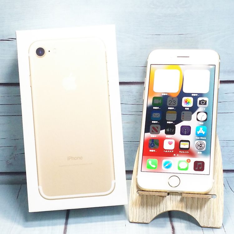 docomo iPhone7 32GB �������  820