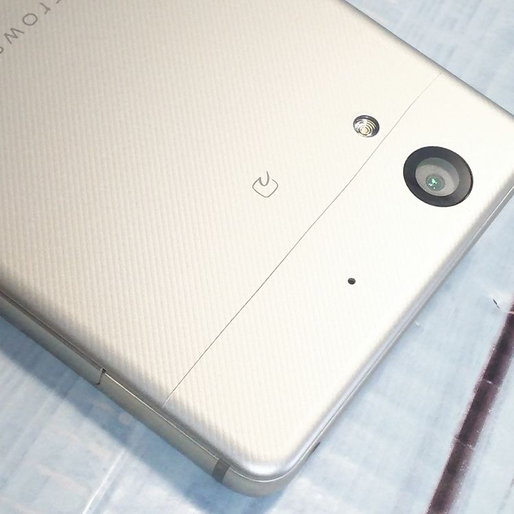 docomo arrows NX F-01K �����ܥ꡼�ۥ磻��  399