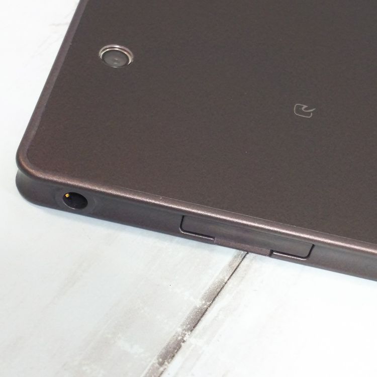 docomo arrows Tab F-02K Black �֥�å�  410