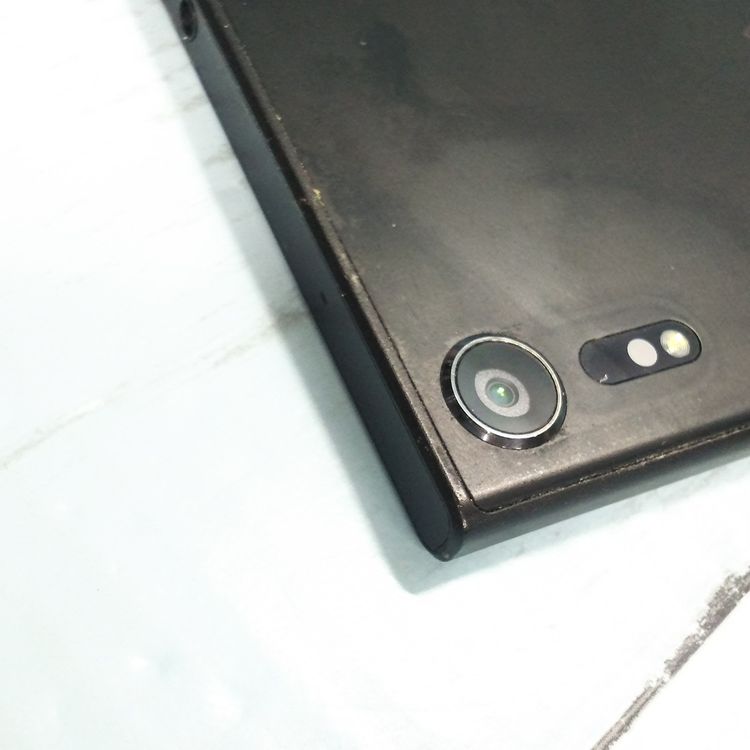 SONY Xperia XZs SOV35 au �֥�å�  320