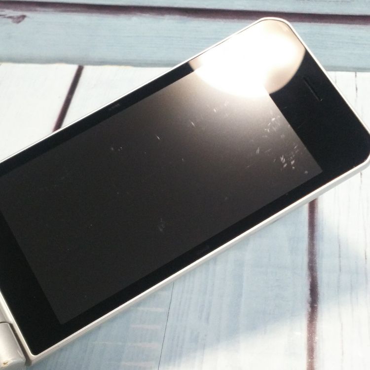 docomo arrows �ٻ��� �������� F-03L ����С�  036