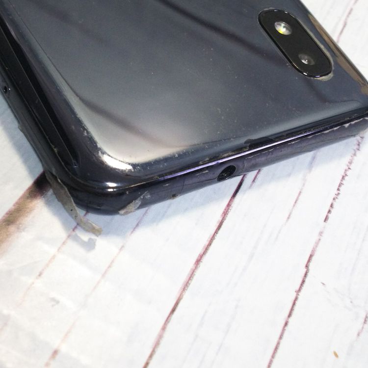 au SCV49 �֥�å� Galaxy A21  885