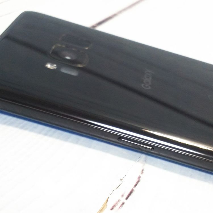 au Galaxy S8 SCV36 Midnight Black  154