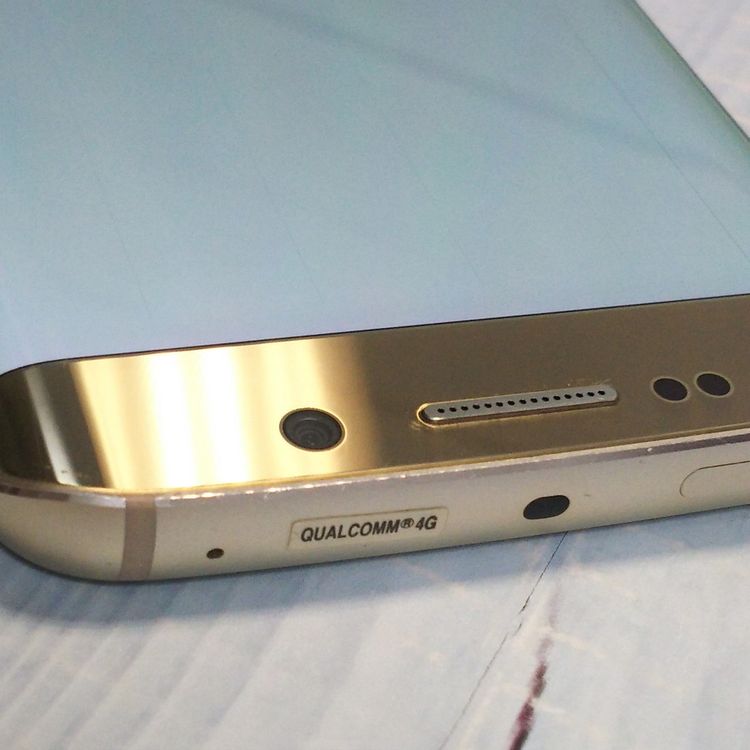 SAMSUNG docomo GALAXY S6 edge SC-04G ������� 420