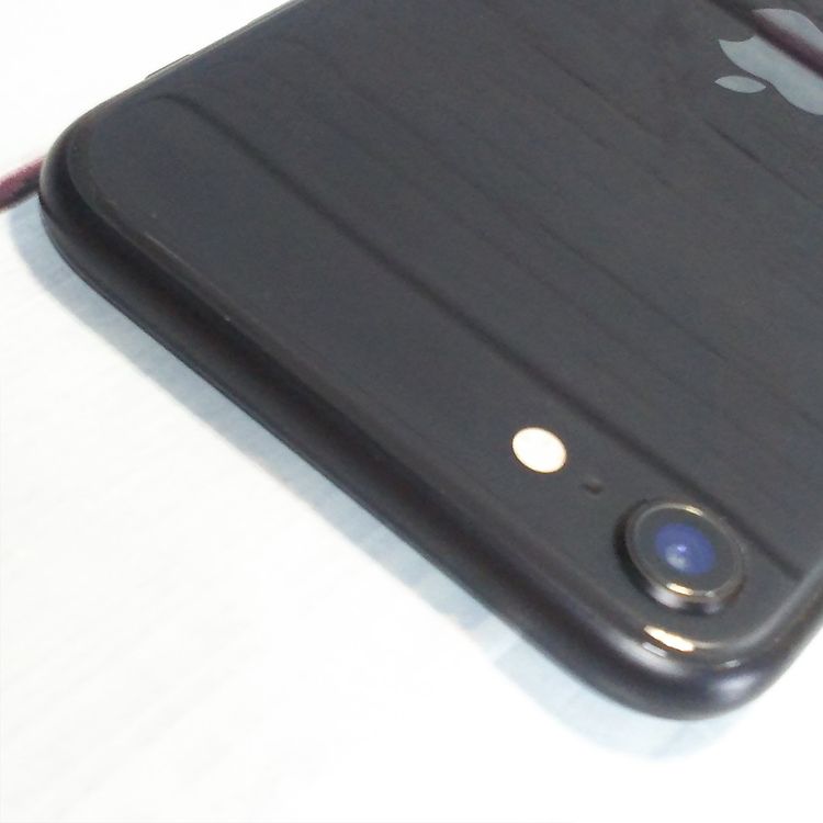 au iPhoneSE ��2���� 64GB �֥�å�  ���� 422