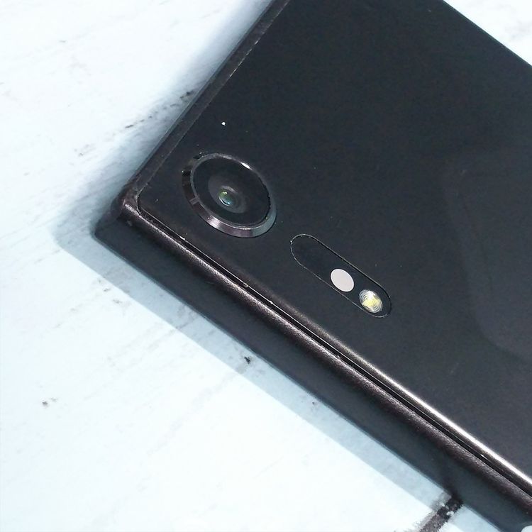 SONY Xperia XZs SOV35 au �֥�å�  098