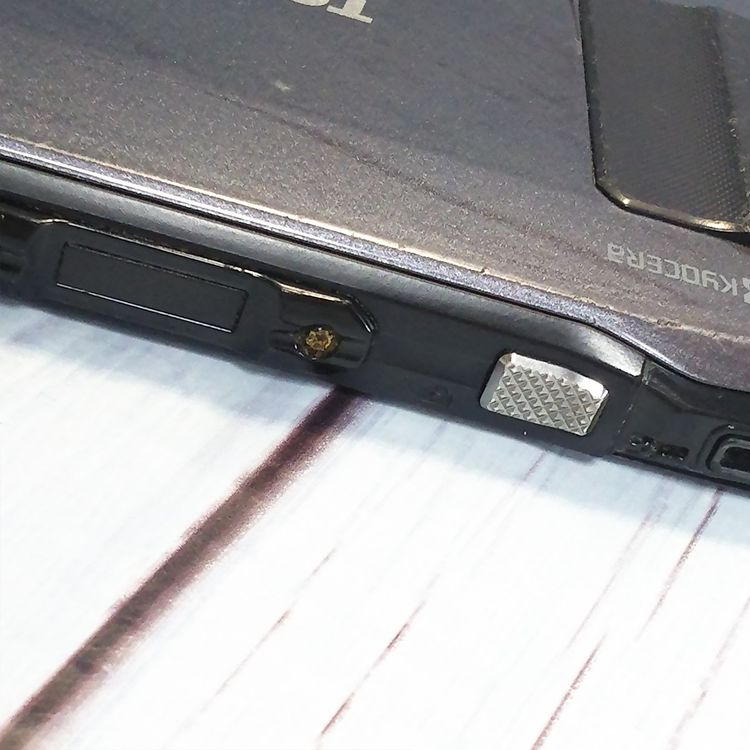 au ������ TORQUE G04 �֥�å� KYV46  117