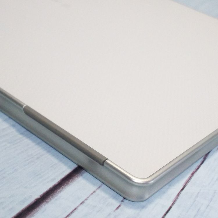 docomo arrows Tab F-02K White �ۥ磻��  302