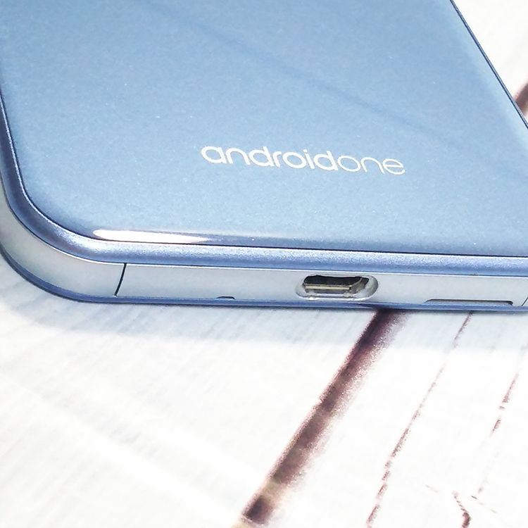 Y!mobile SHARP Android One �֥롼 507SH [������]  904