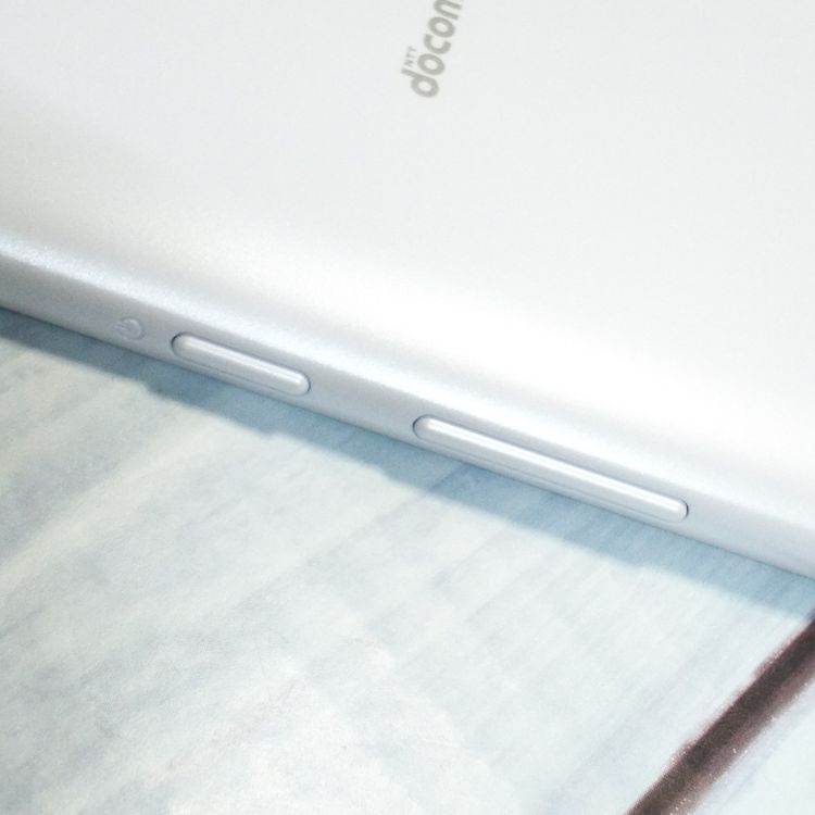 �ٻ��� docomo arrows Be4 F-41A �ۥ磻��  099