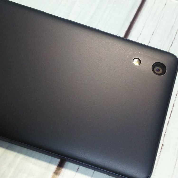 au Qua phone QZ ������ KYV44 ����ǥ���  860