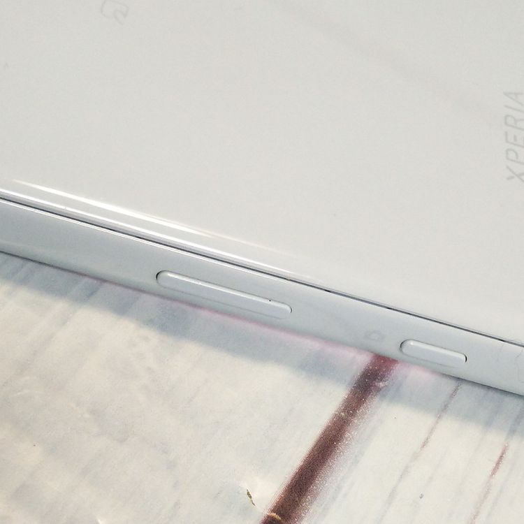 docomo Xperia X Compact SO-02J �ߥ��ȥ֥롼  177