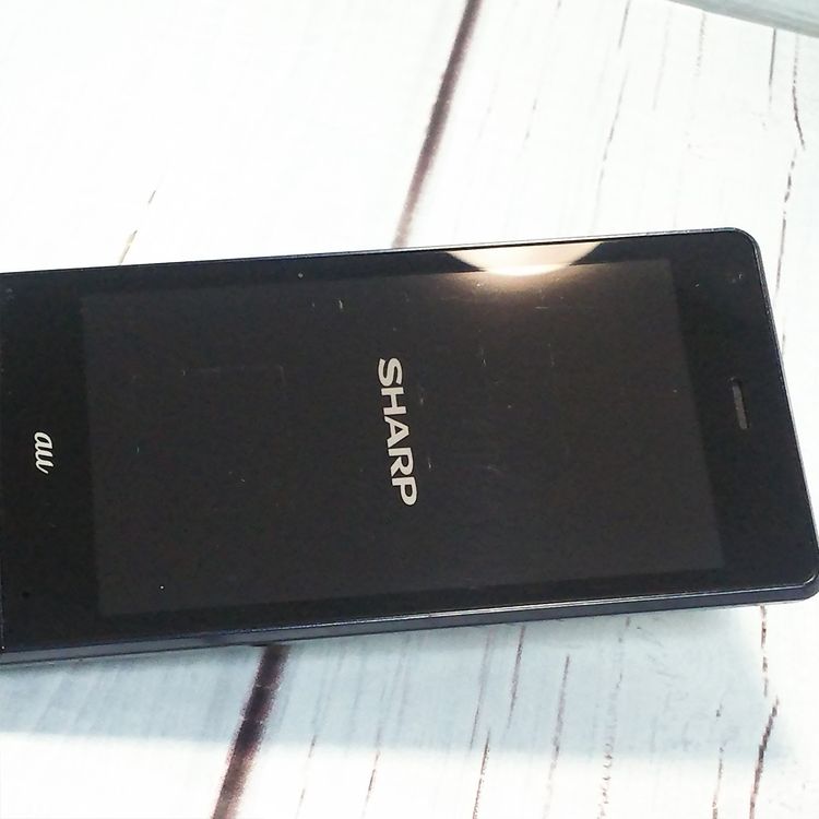 au SHARP AQUOS K SHF33 �ǥ����ץͥ��ӡ�  821
